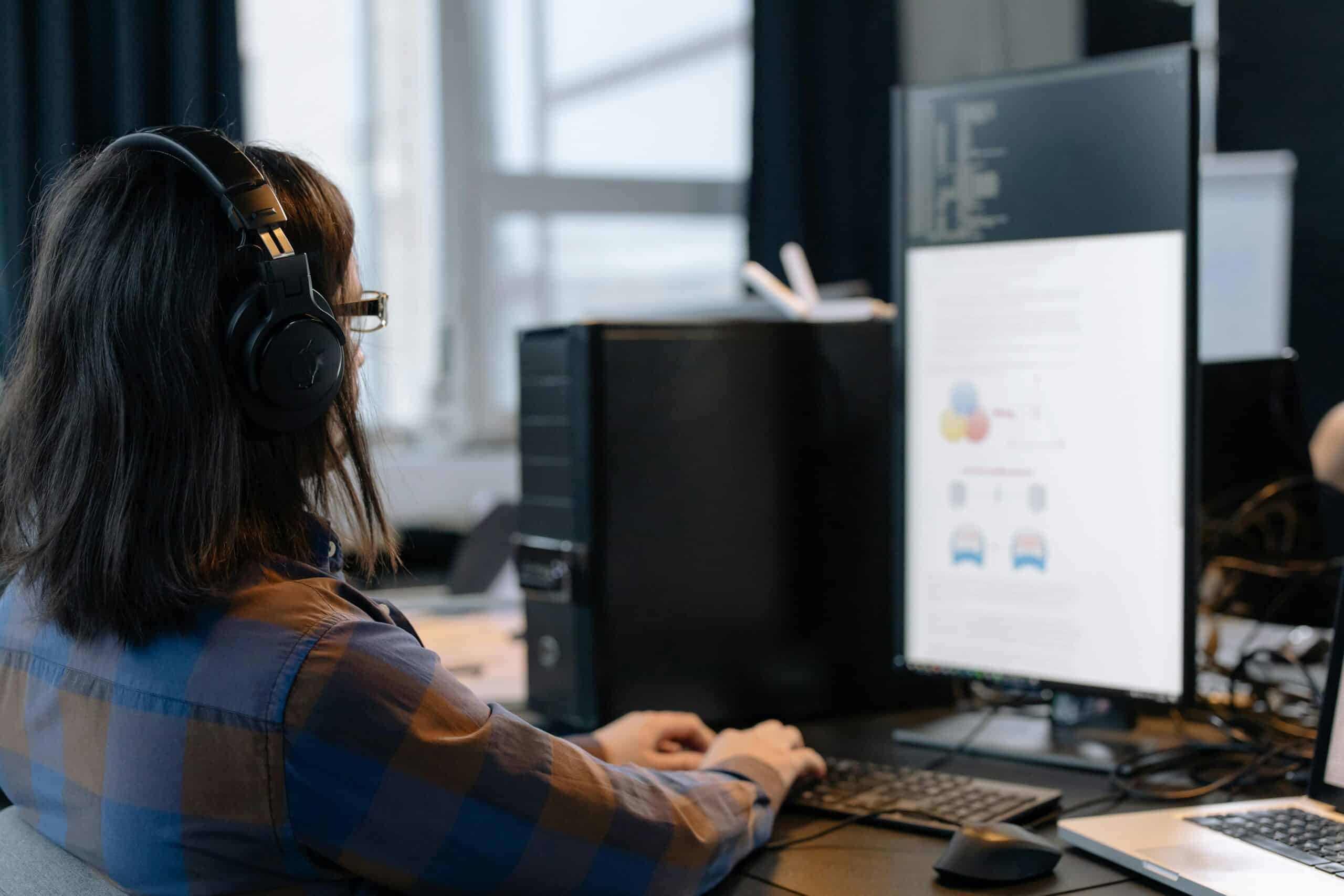 Lady working in front of computer